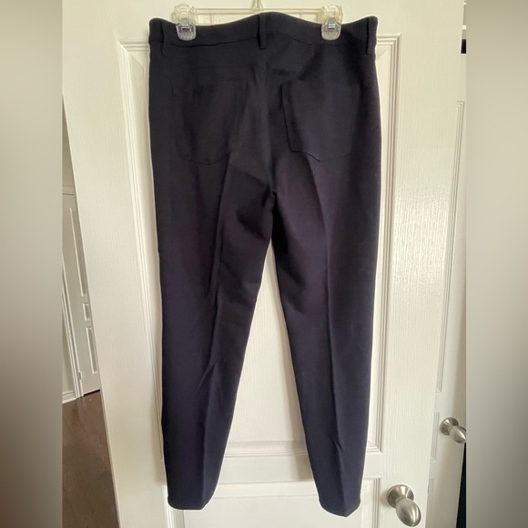 TALBOTS - Navy - size 10 - very stretchy - fits tts waist band is stretchy - Picture 3 of 6